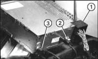 14.32 Снятие и установка радиоприемника БМВ 5 (E39)