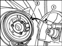 12.3.2 Снятие и установка рулевого колеса БМВ 5 (E39)