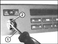 14.32 Снятие и установка радиоприемника БМВ 5 (E39)