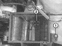 6.4.4 Снятие и установка воздушного фильтра двигателя БМВ 3 (E46)