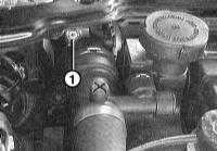 5.1.8 Снятие и установка радиатора БМВ 3 (E46)