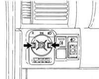 14.25 Снятие и установка переключателя наружного и внутреннего освещения Opel Corsa