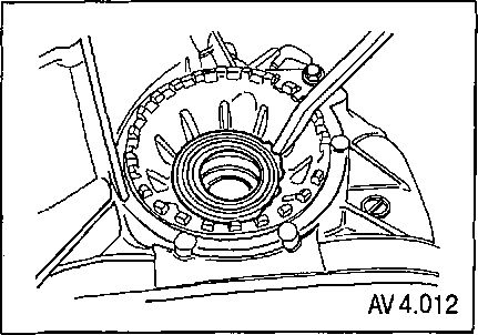 4.1.9 Замена сальника приводного вала колеса Chevrolet Aveo 2003-2008