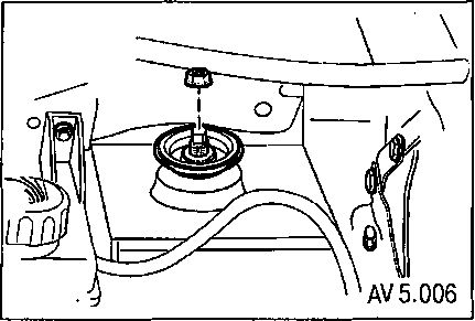 5.1.3 Снятие и установка стойки амортизатора с поворотным кулаком в сборе Шевроле Авео 2003-2008
