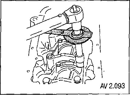 2.6.2 Разборка и сборка нижней части двигателя Шевроле Авео 2003-2008