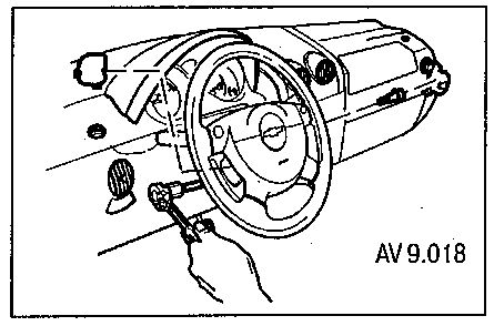 9.3.3 Снятие и установка модуля подушки безопасности водителя Шевроле Авео 2003-2008